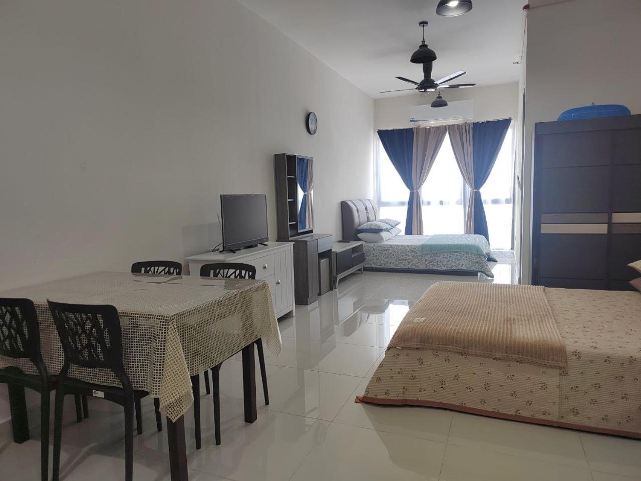 Studio Suite Homestay Klia Sepang Dış mekan fotoğraf